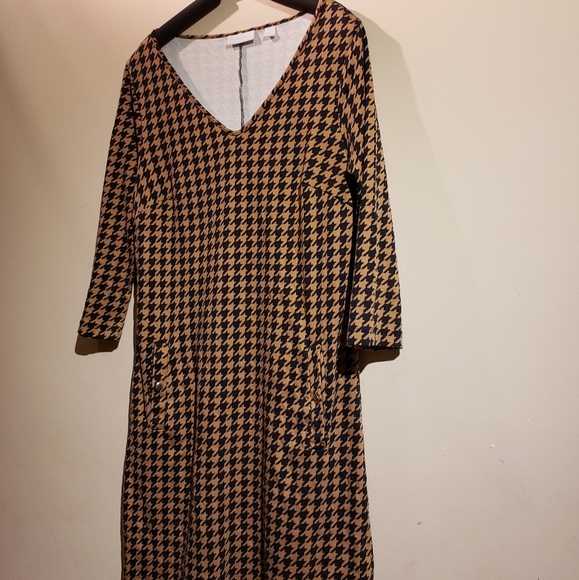 New York & Company Brown Houndtooth Dresses  - Picture 9 of 13